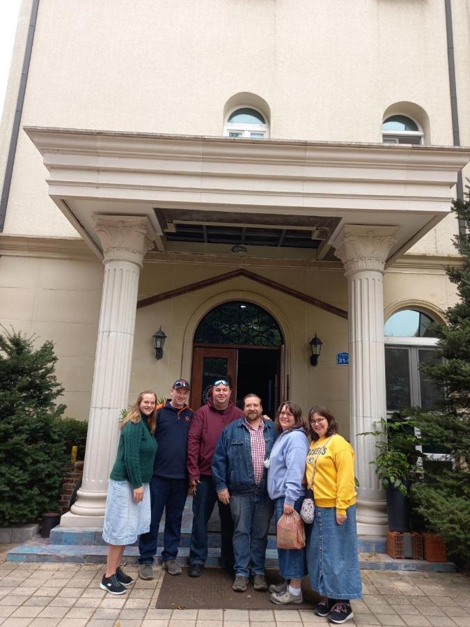 The Castle Stay Chuncheon Exterior photo